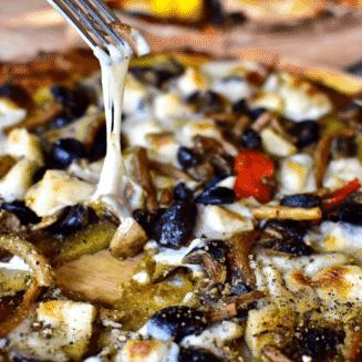 mozz on pizza mozz on pizza